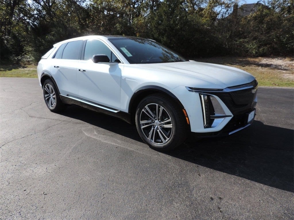 New 2026 CADILLAC LYRIQ Premium Luxury SUV