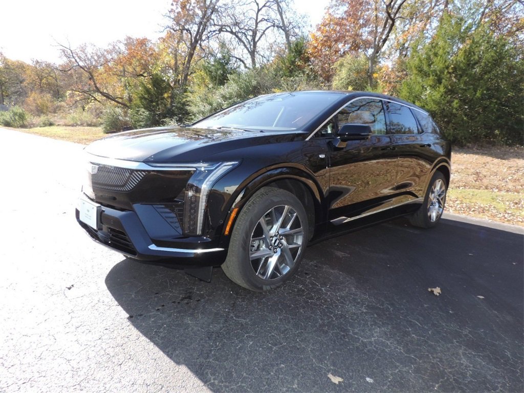 2026 Cadillac OPTIQ Premium Luxury's photo