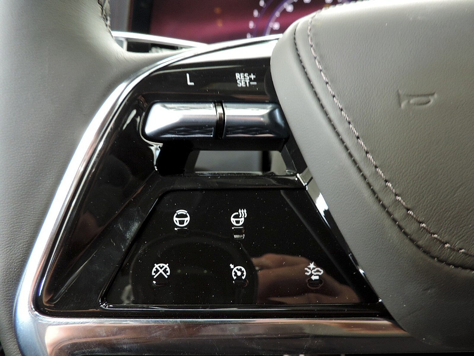 2026 Cadillac Escalade Platinum Sport - Photo 27