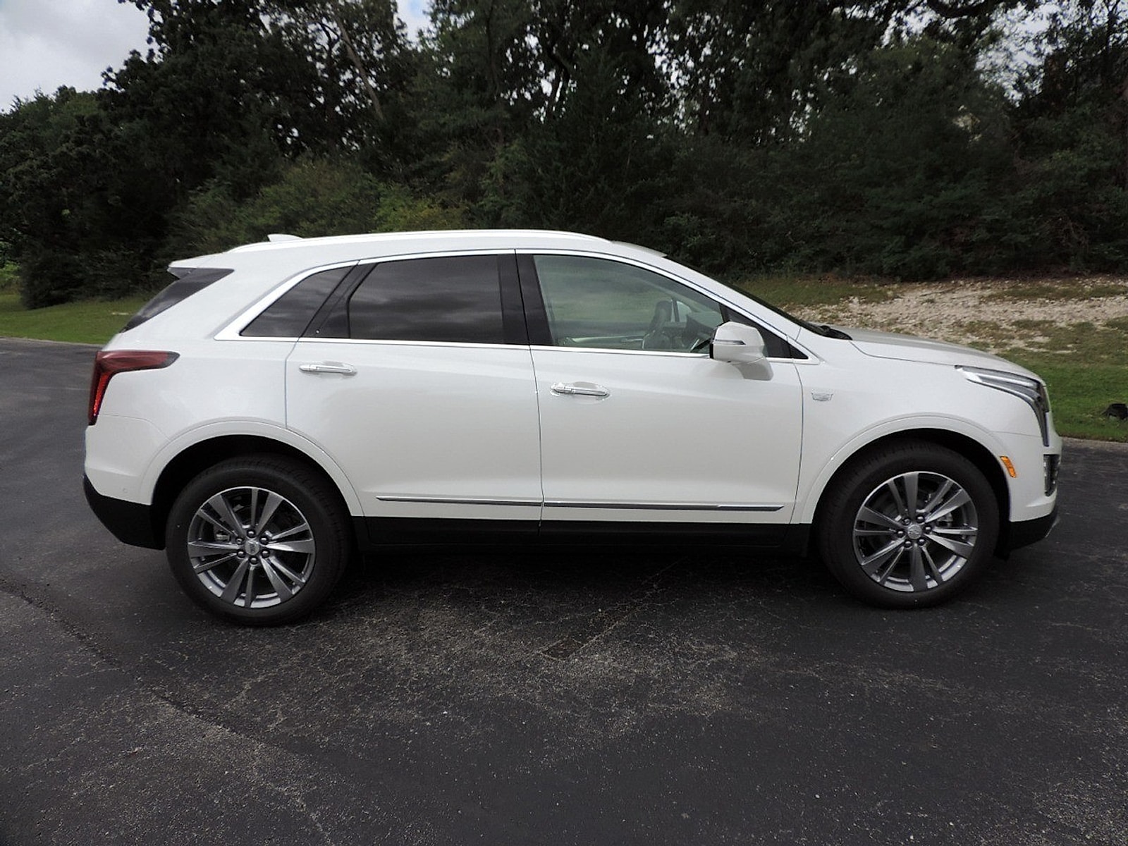 2026 Cadillac XT5 Premium Luxury - Photo 4
