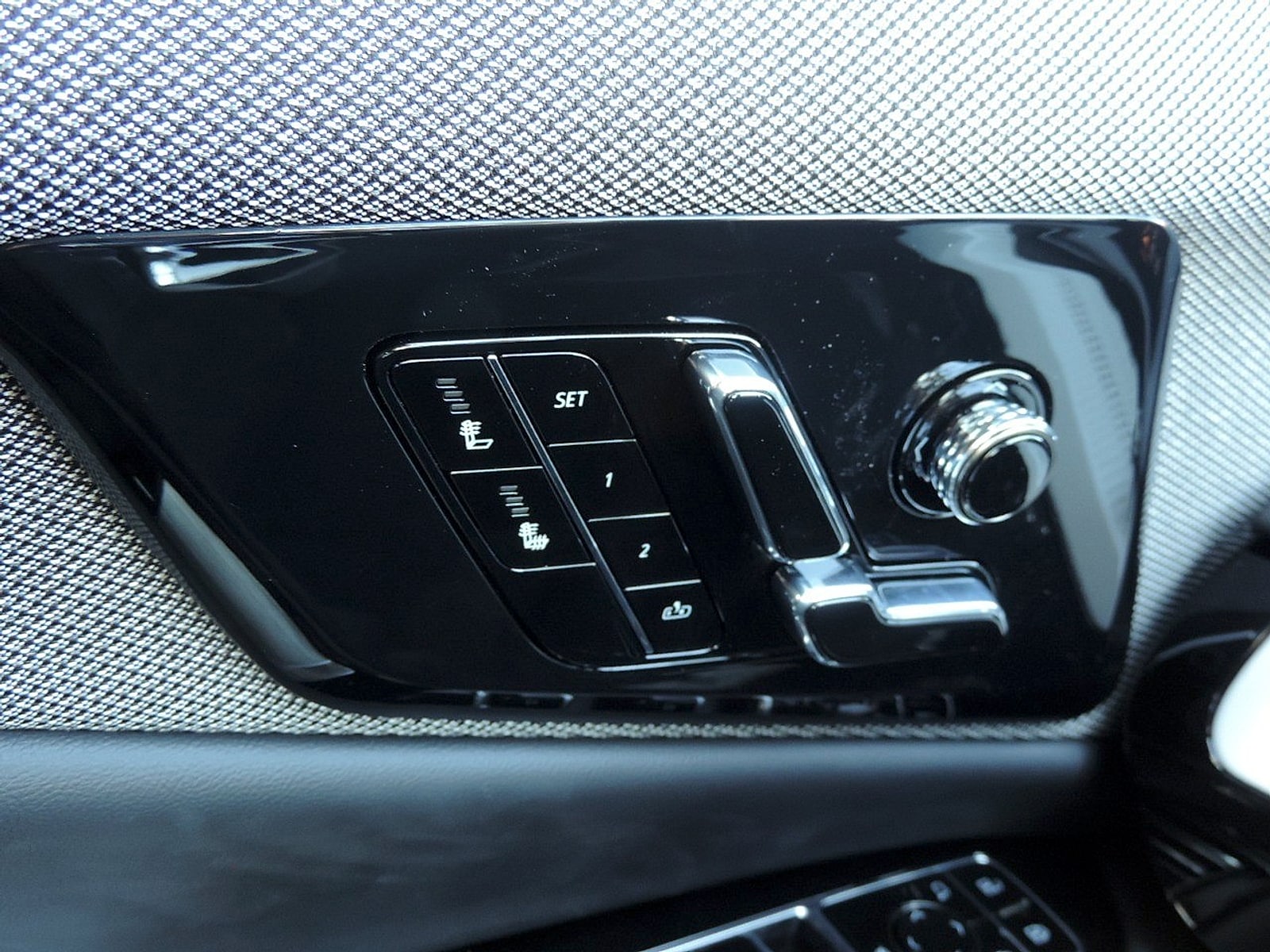 2026 Cadillac OPTIQ Sport - Photo 23