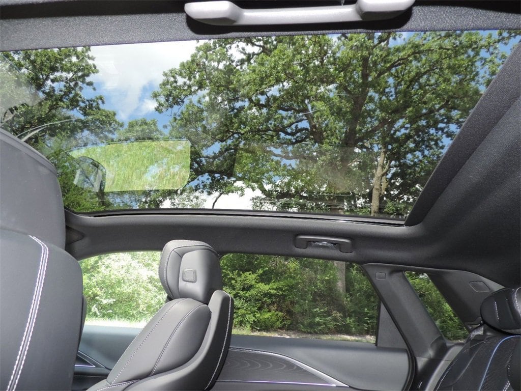 2025 Cadillac LYRIQ Sport 1 - Photo 13