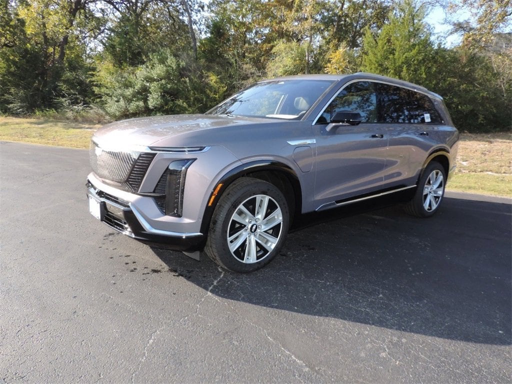 New 2026 CADILLAC VISTIQ Luxury SUV