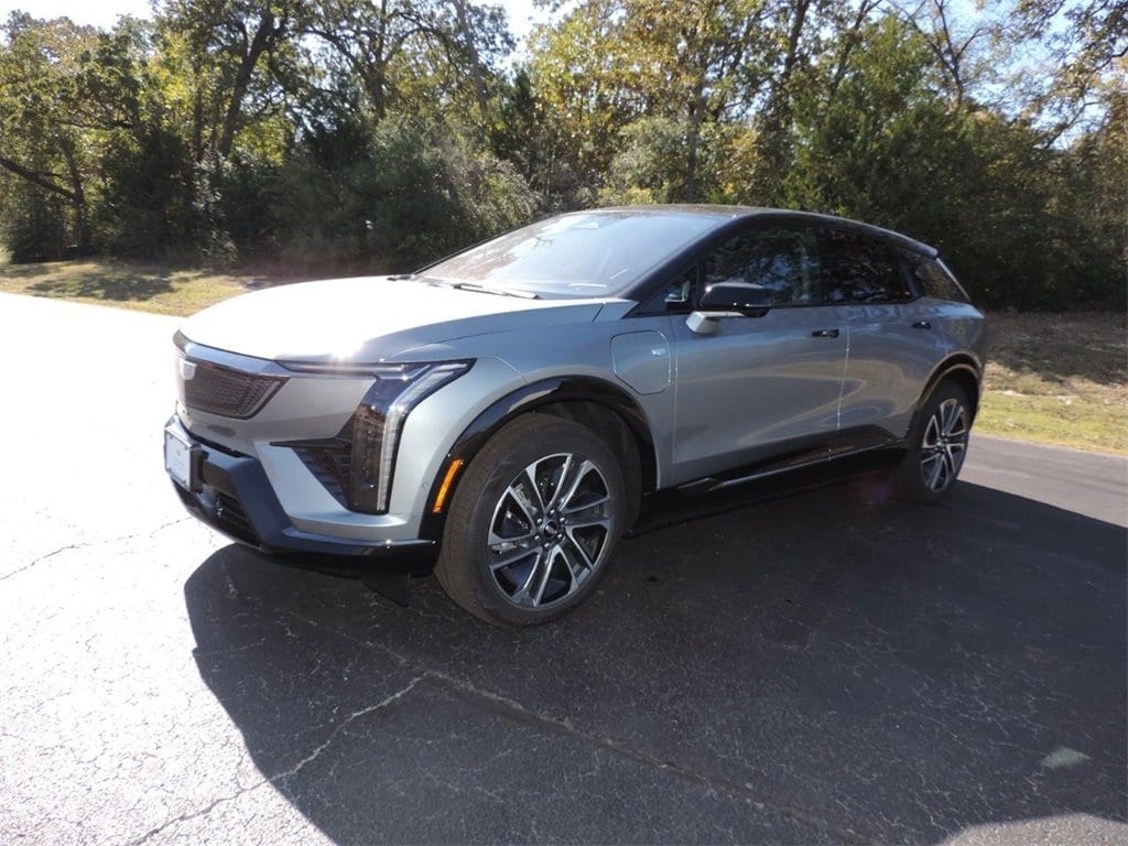 New 2026 CADILLAC OPTIQ Sport SUV