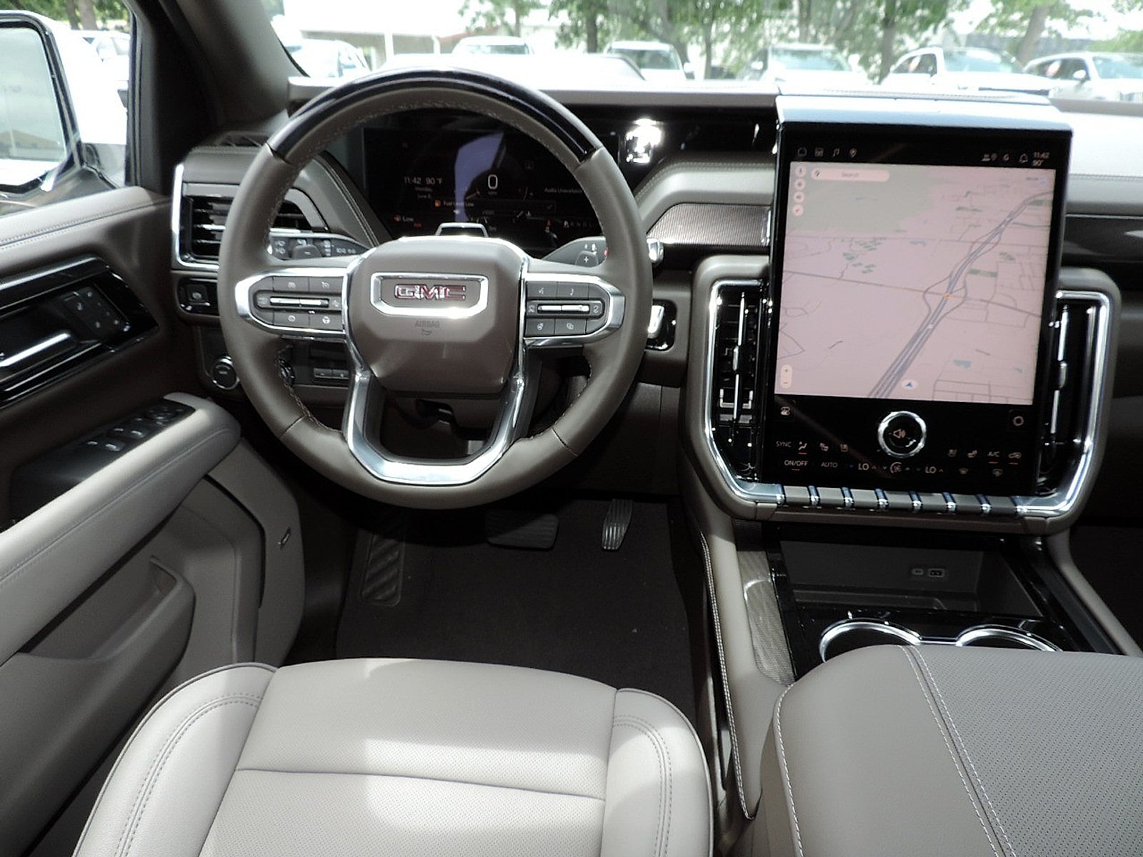 2026 GMC Yukon XL Elevation - Photo 17