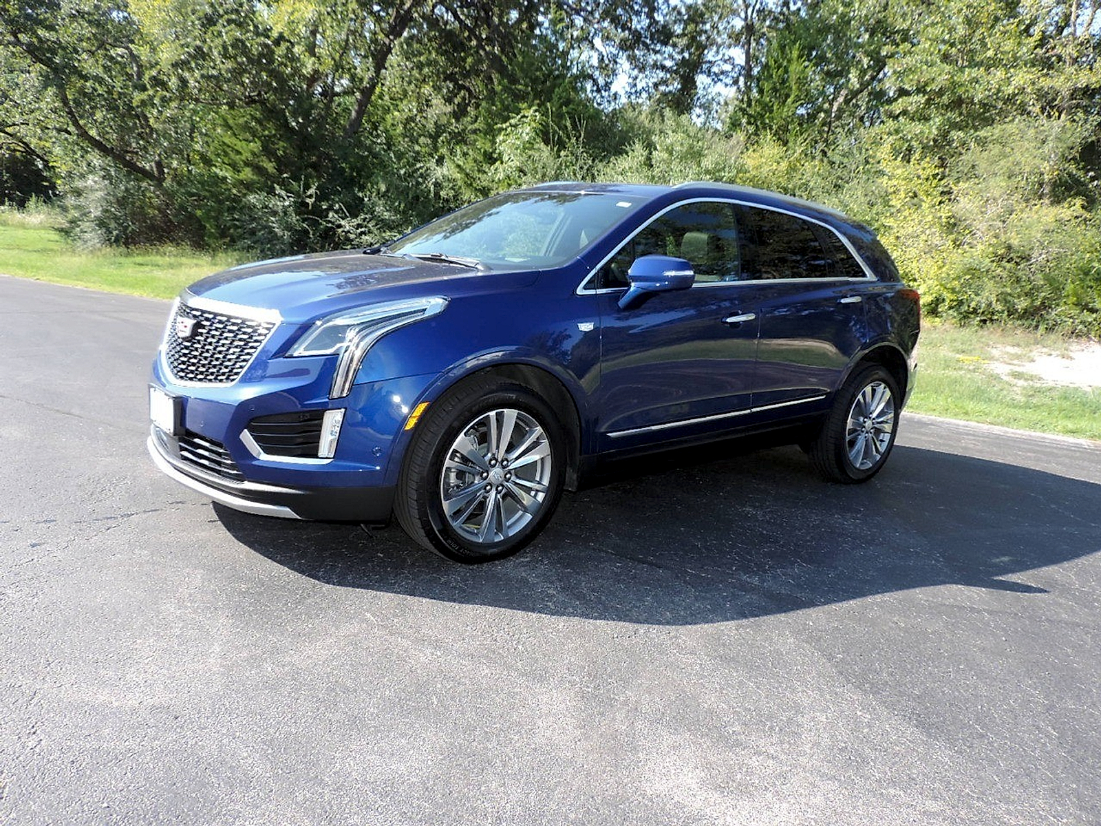 2026 CADILLAC XT5 Premium Luxury SUV