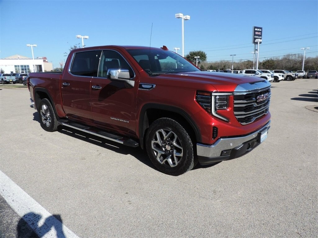 Certified 2025 GMC Sierra 1500 SLT Truck