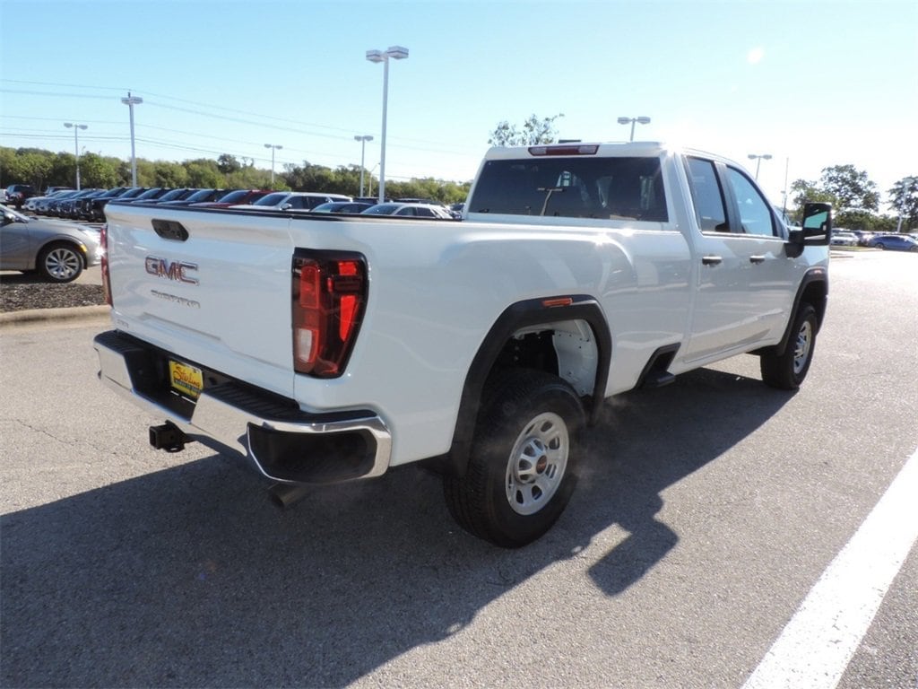 2026 GMC Sierra 3500HD Pro - Photo 5