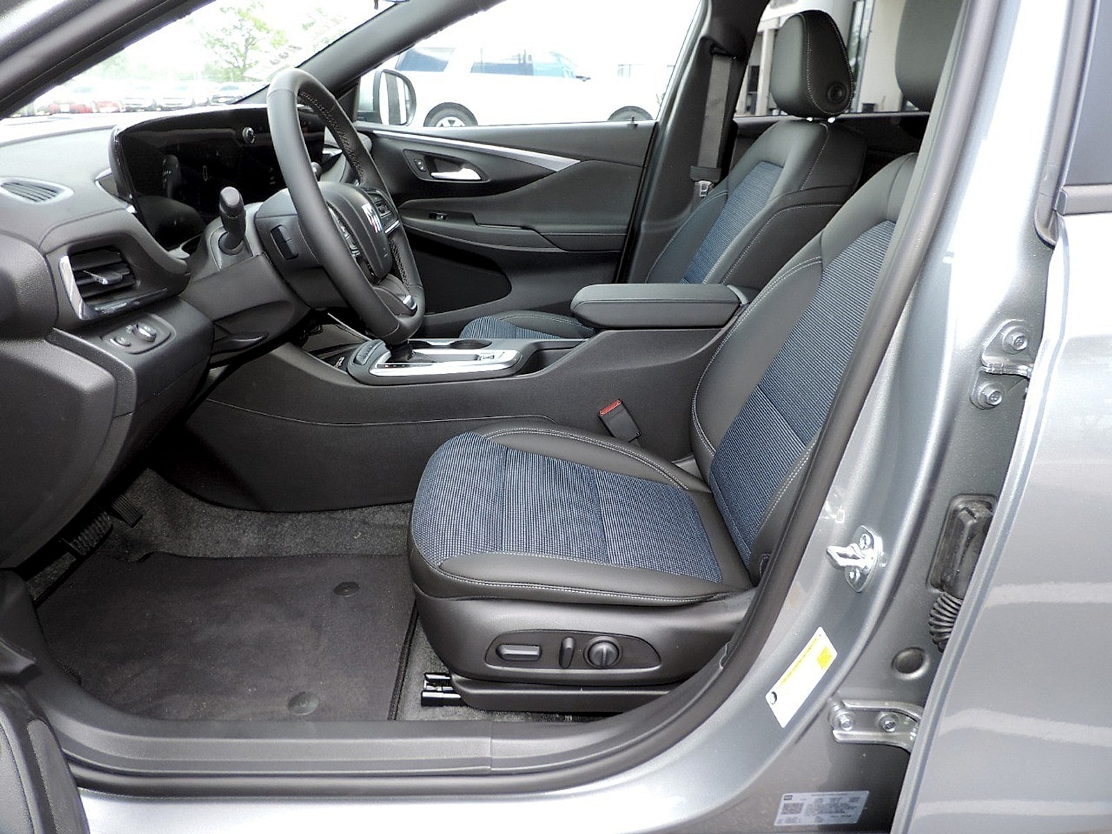 2026 Buick Envista Preferred - Photo 13