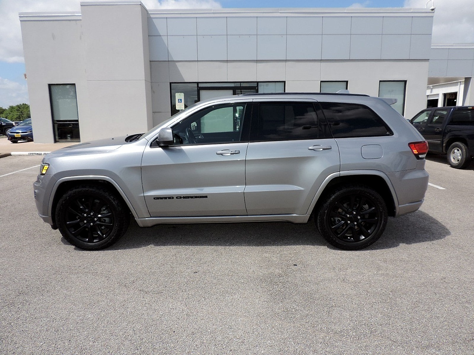 2021 Jeep Grand Cherokee Laredo X - Photo 8