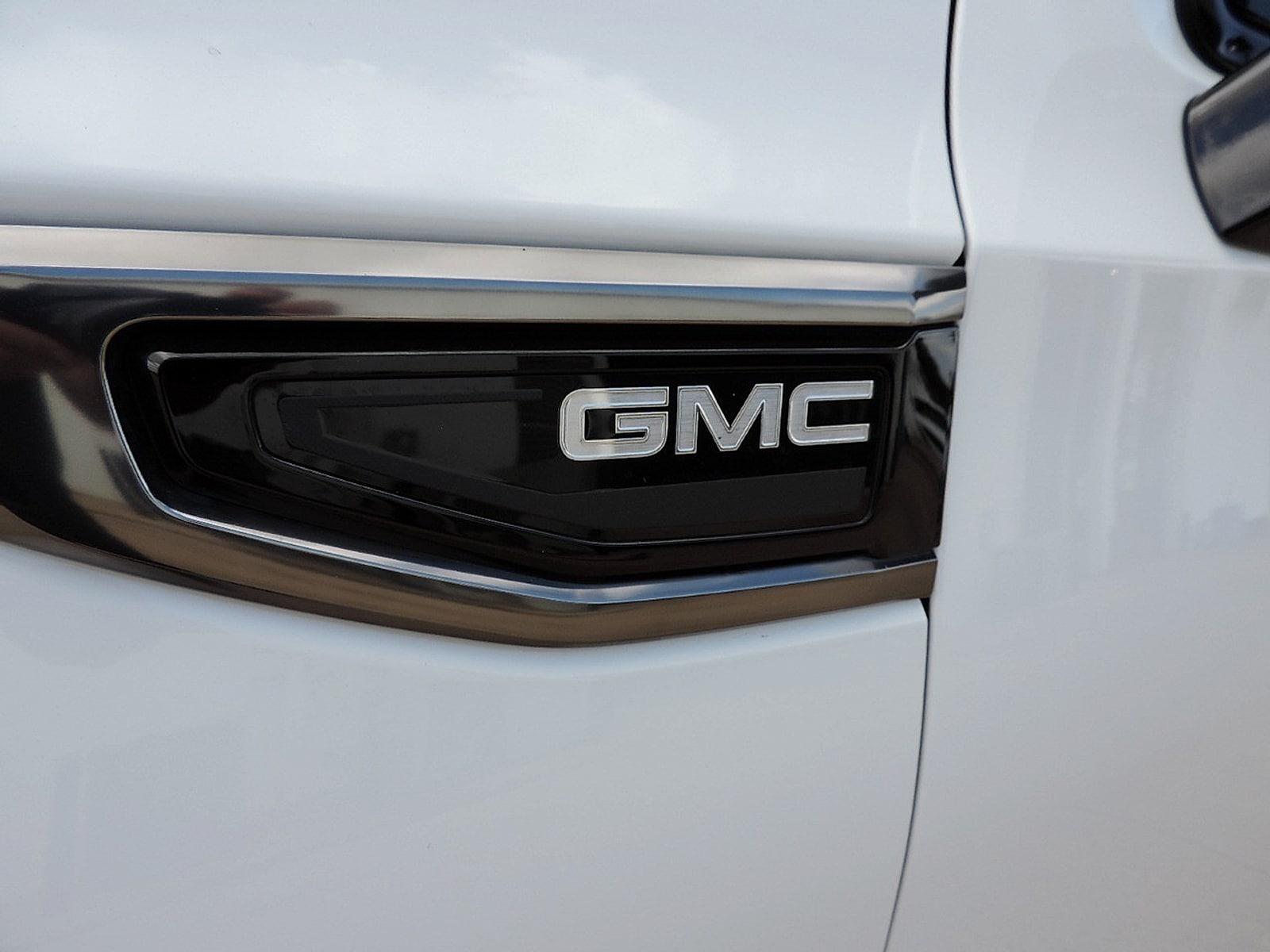 2024 GMC Yukon XL AT4 - Photo 11