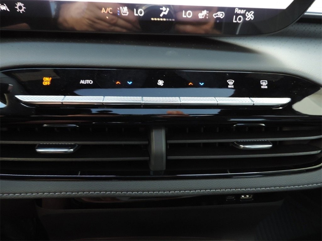 2025 Buick Enclave Avenir - Photo 22