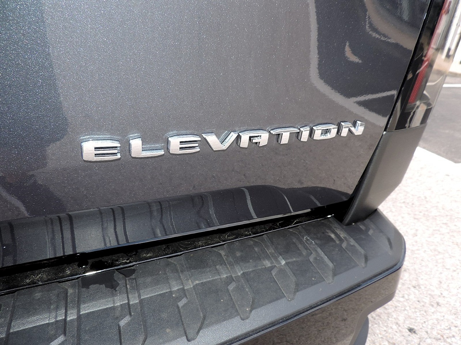 2026 GMC Sierra EV Elevation - Photo 12