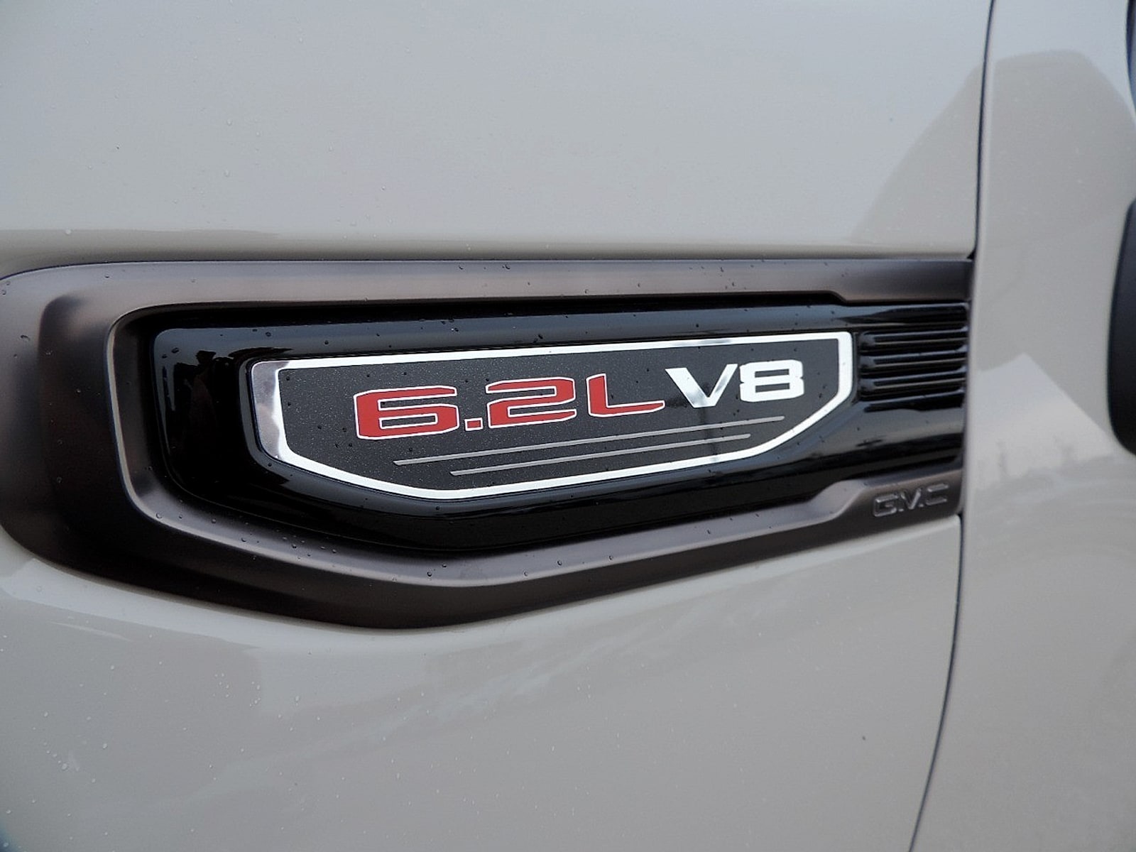 2026 GMC Sierra 1500 AT4X - Photo 10
