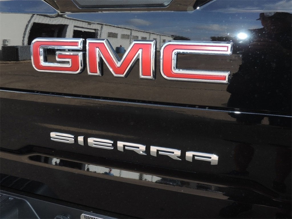 2026 GMC Sierra 1500 Pro - Photo 12