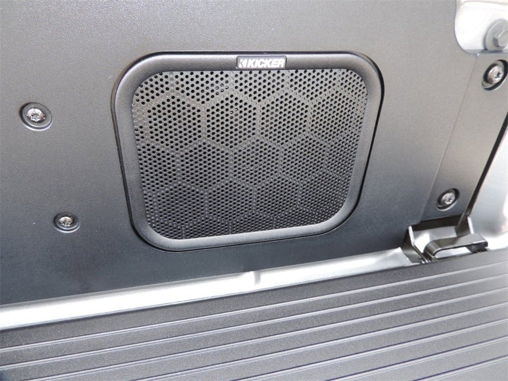 2026 GMC Sierra 1500 AT4X - Photo 10