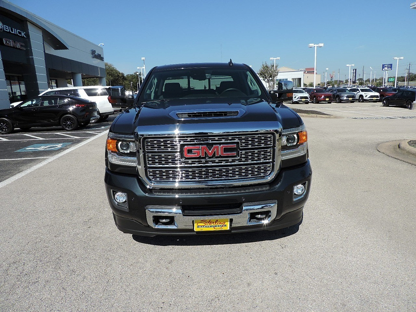 Used 2018 GMC Sierra 2500 HD Denali Truck