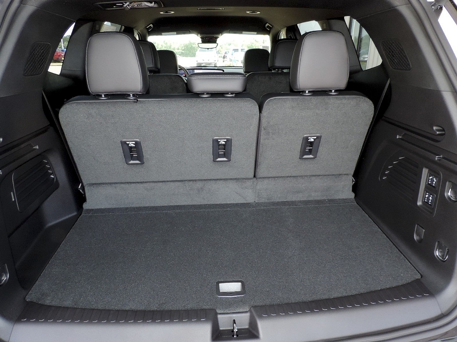 2026 Buick Enclave Sport Touring - Photo 13