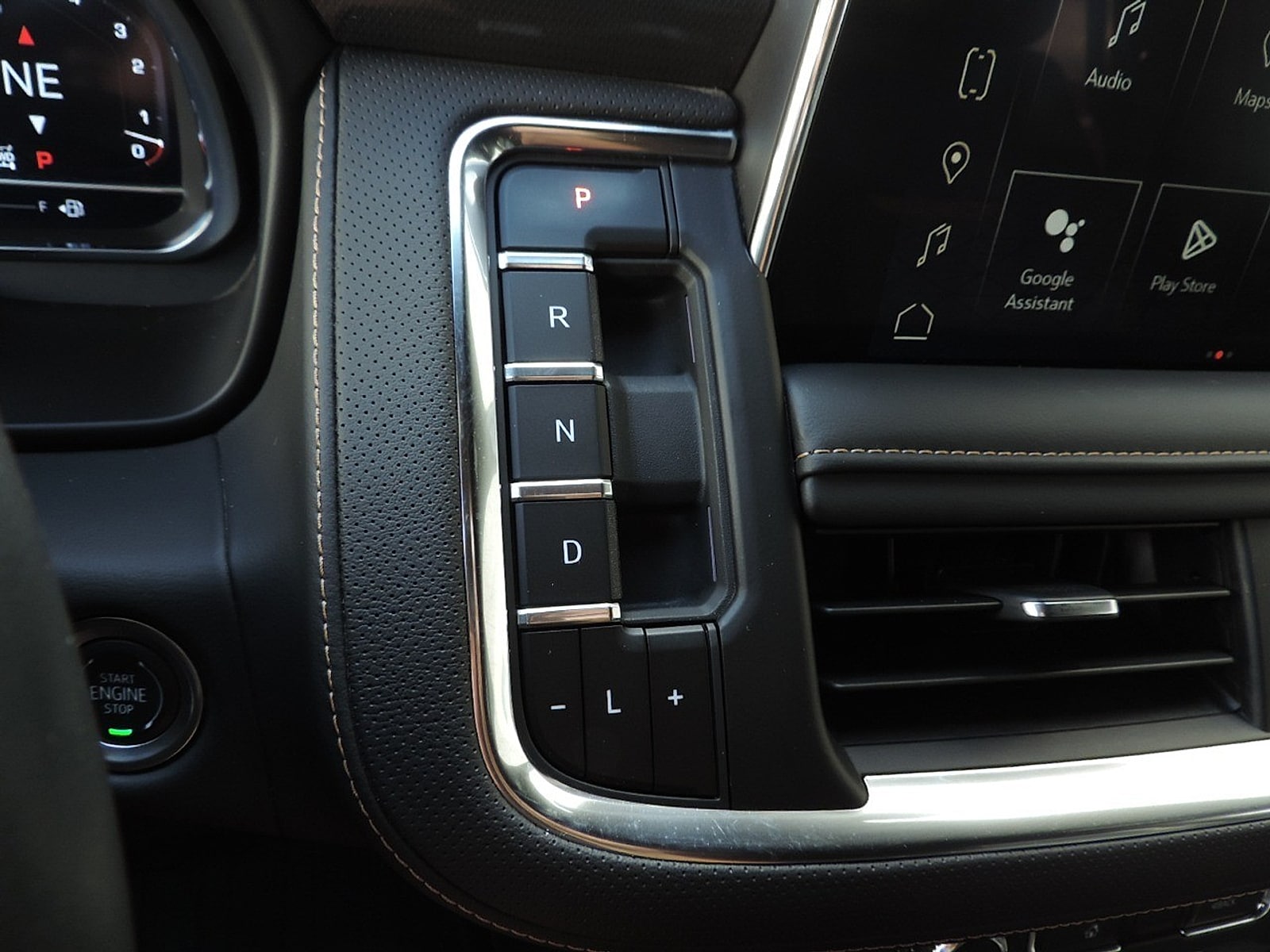 2024 GMC Yukon XL AT4 - Photo 24