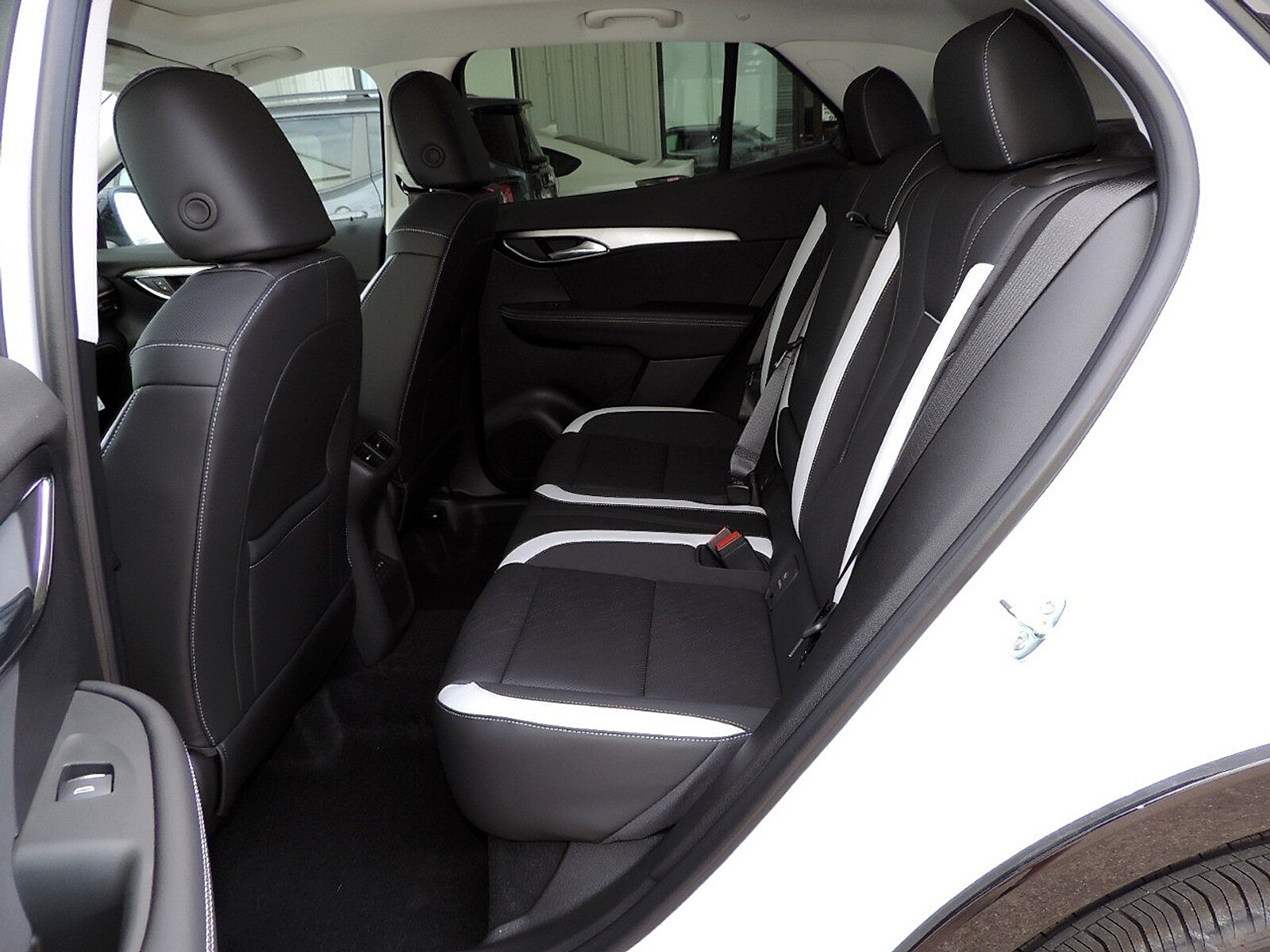 2026 Buick Envision Sport Touring - Photo 17