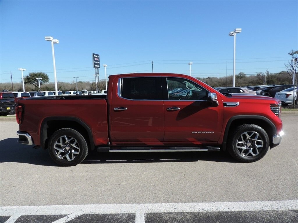 Certified 2025 GMC Sierra 1500 SLT Truck
