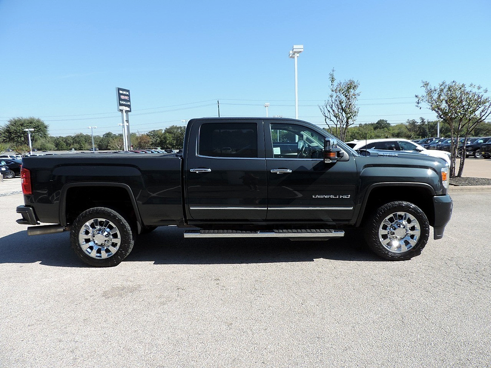 Used 2018 GMC Sierra 2500 HD Denali Truck