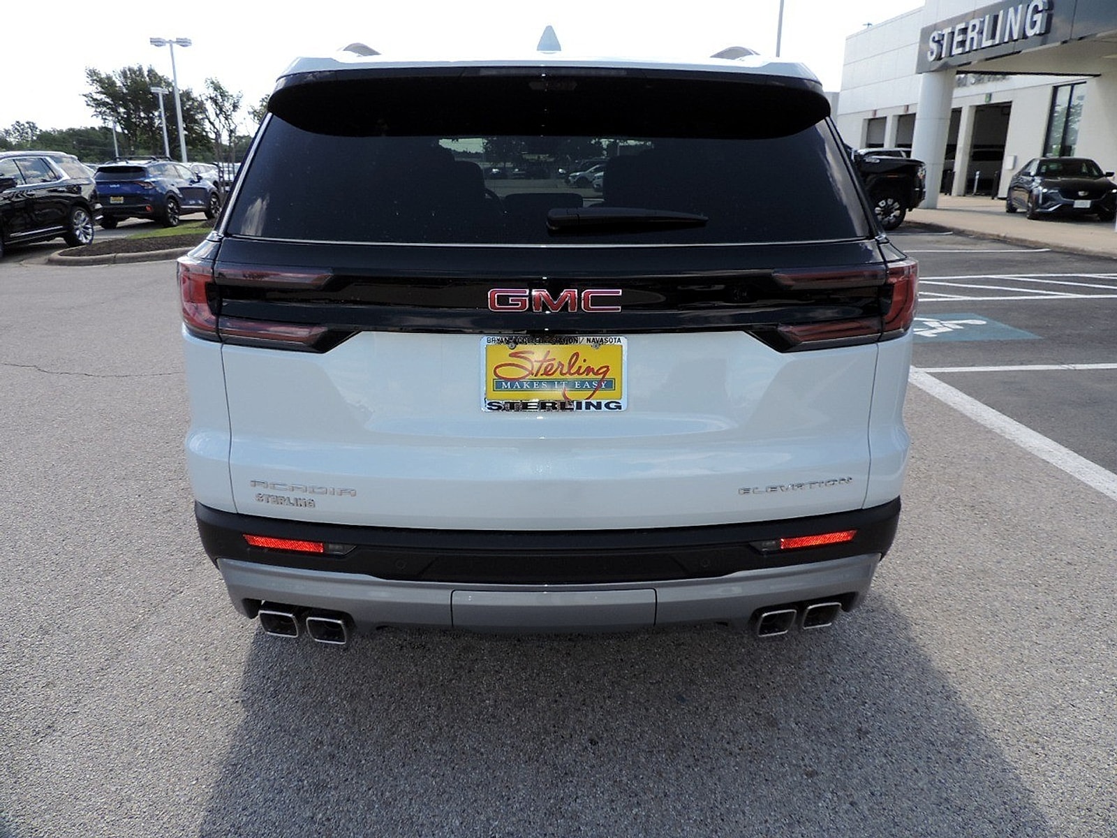 2026 GMC Acadia Elevation - Photo 6
