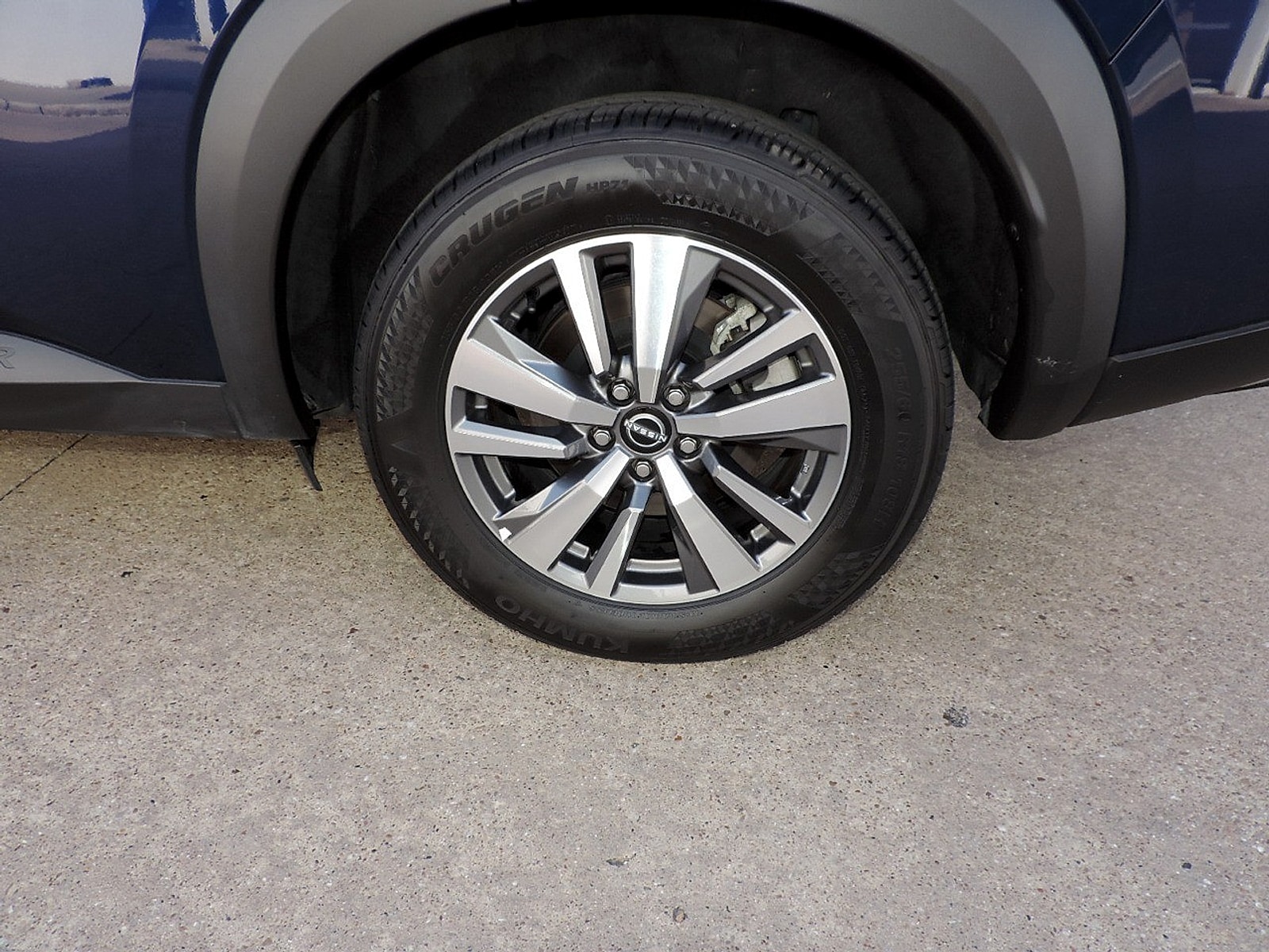 2025 Nissan Pathfinder SL - Photo 10