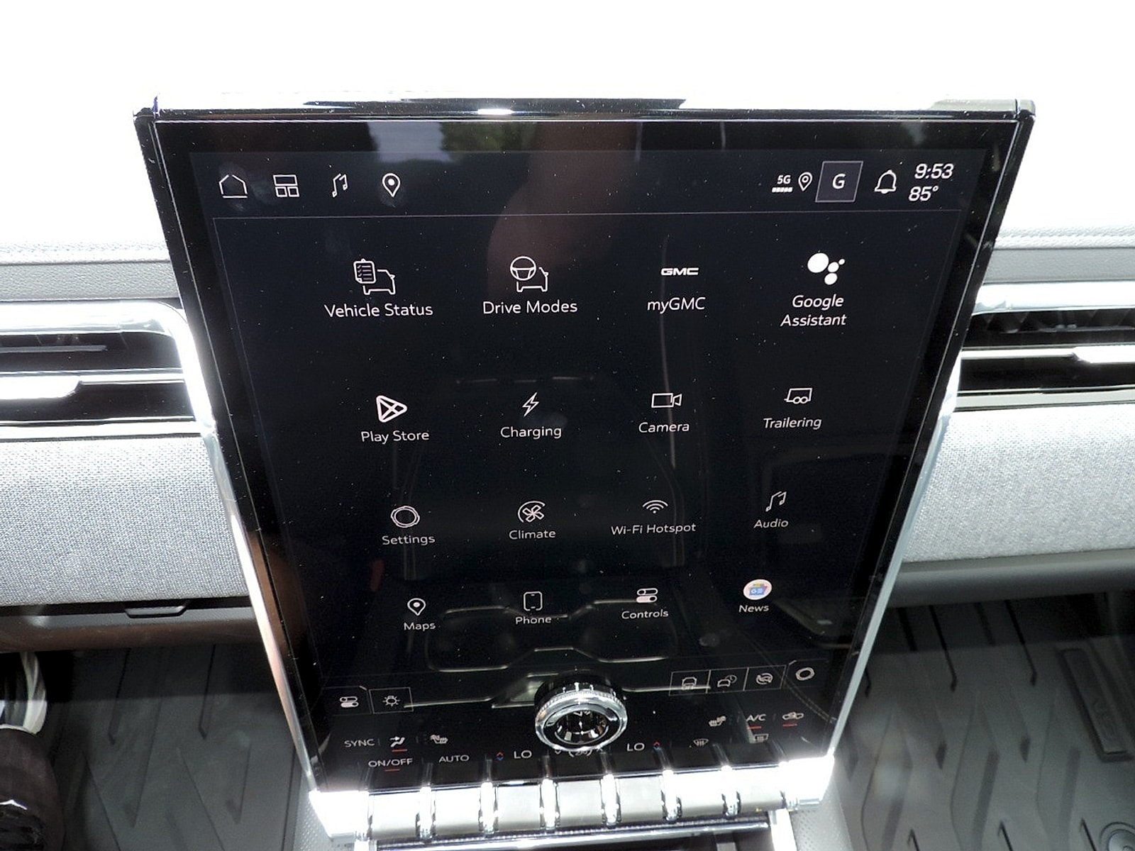 2026 GMC Sierra EV Elevation - Photo 18