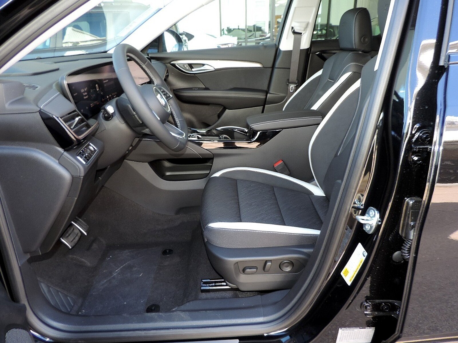 2026 Buick Envision Sport Touring - Photo 18
