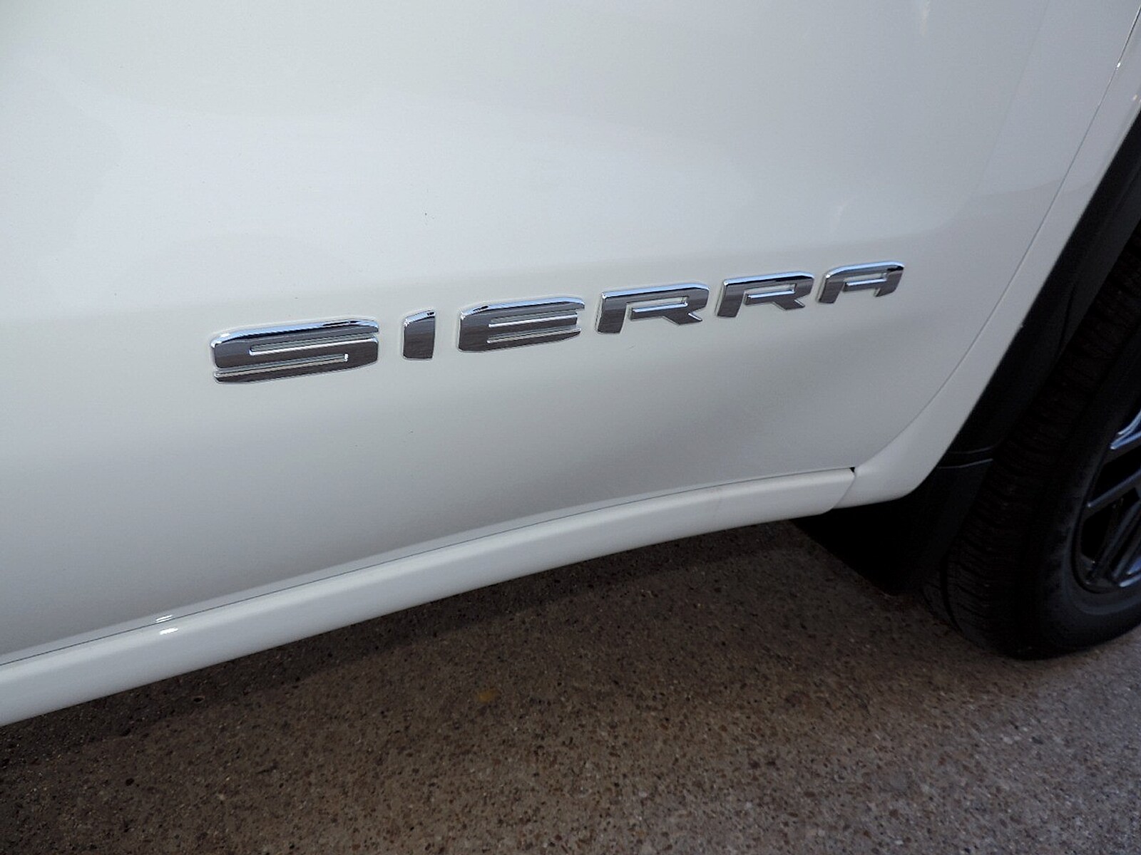 2026 GMC Sierra 1500 Pro - Photo 14