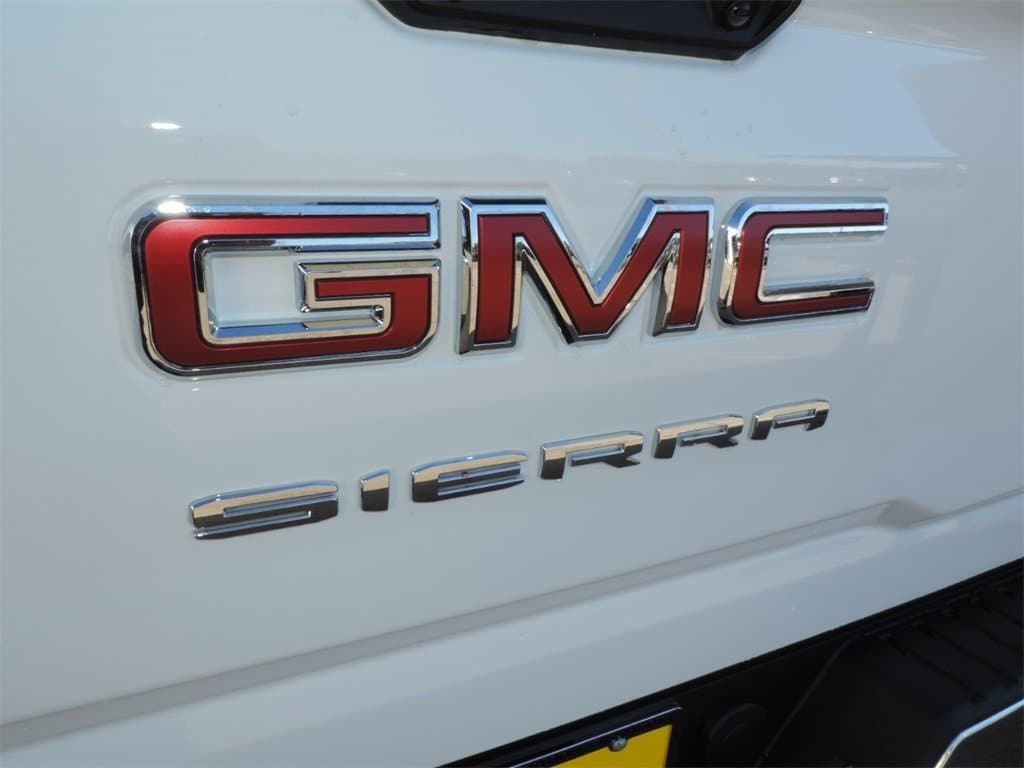 2026 GMC Sierra 3500HD Pro - Photo 10