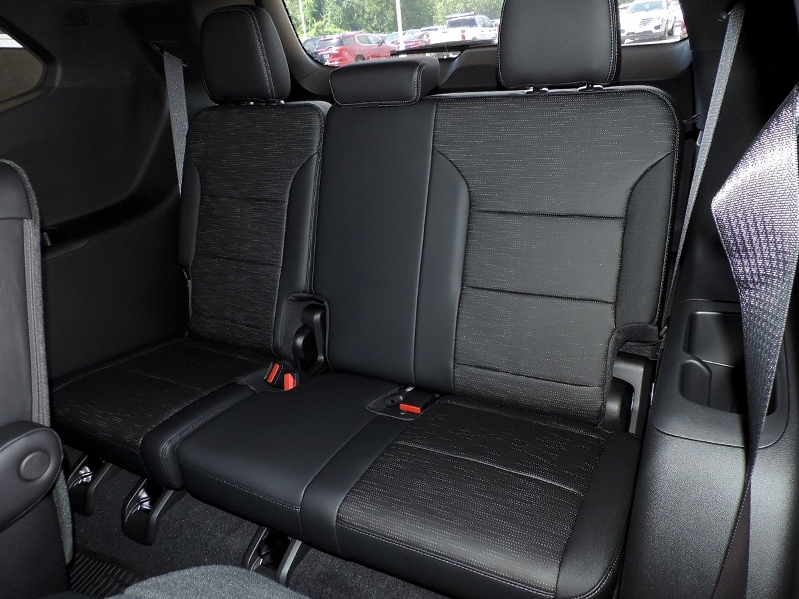 2026 Buick Enclave Sport Touring - Photo 18