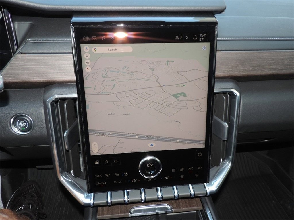 2026 GMC Acadia Denali - Photo 20