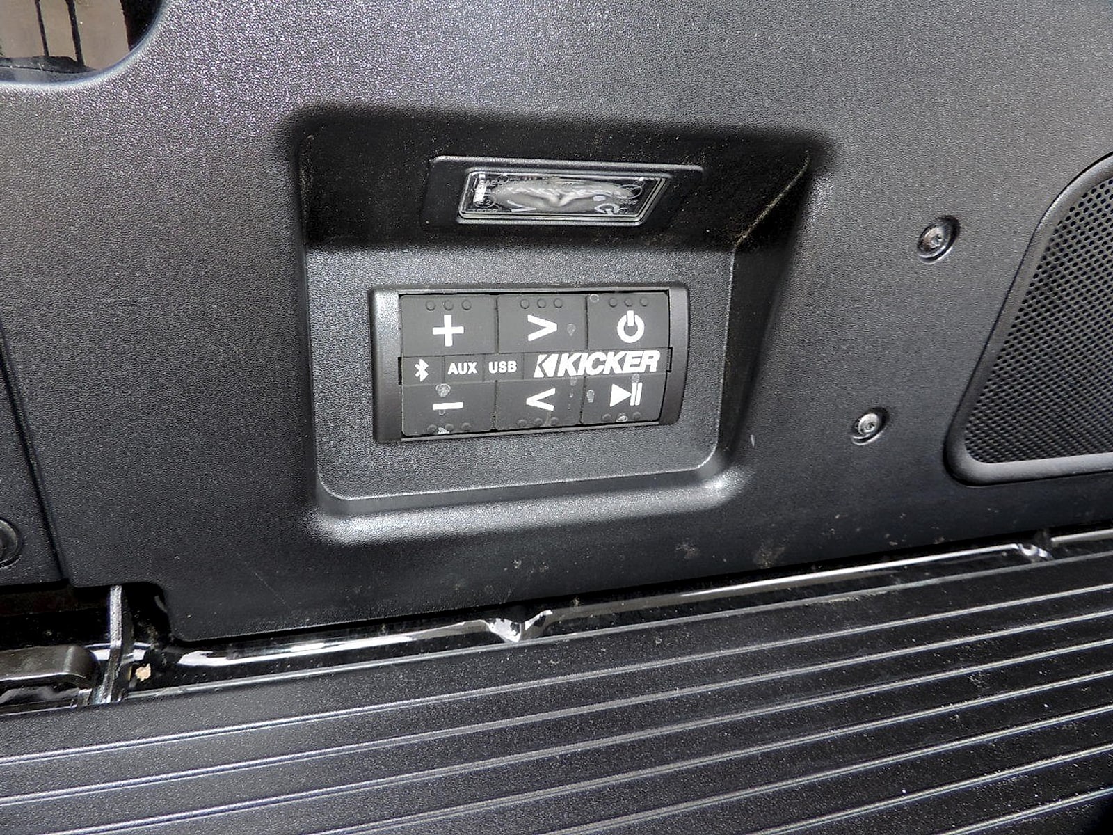 2026 GMC Sierra 1500 Denali Ultimate - Photo 18