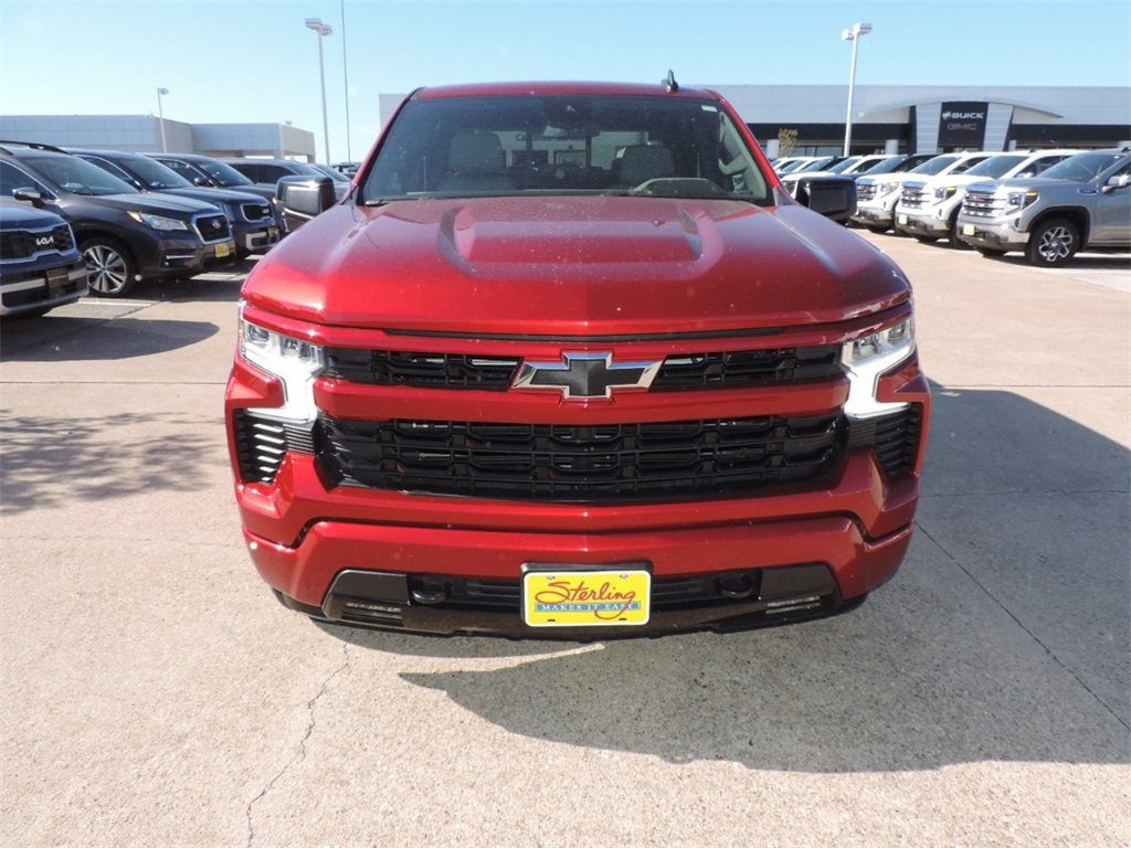 2024 Chevrolet Silverado 1500 RST photo 2