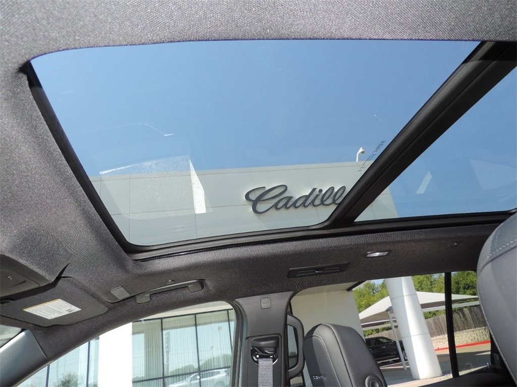 2026 GMC Acadia Denali - Photo 9