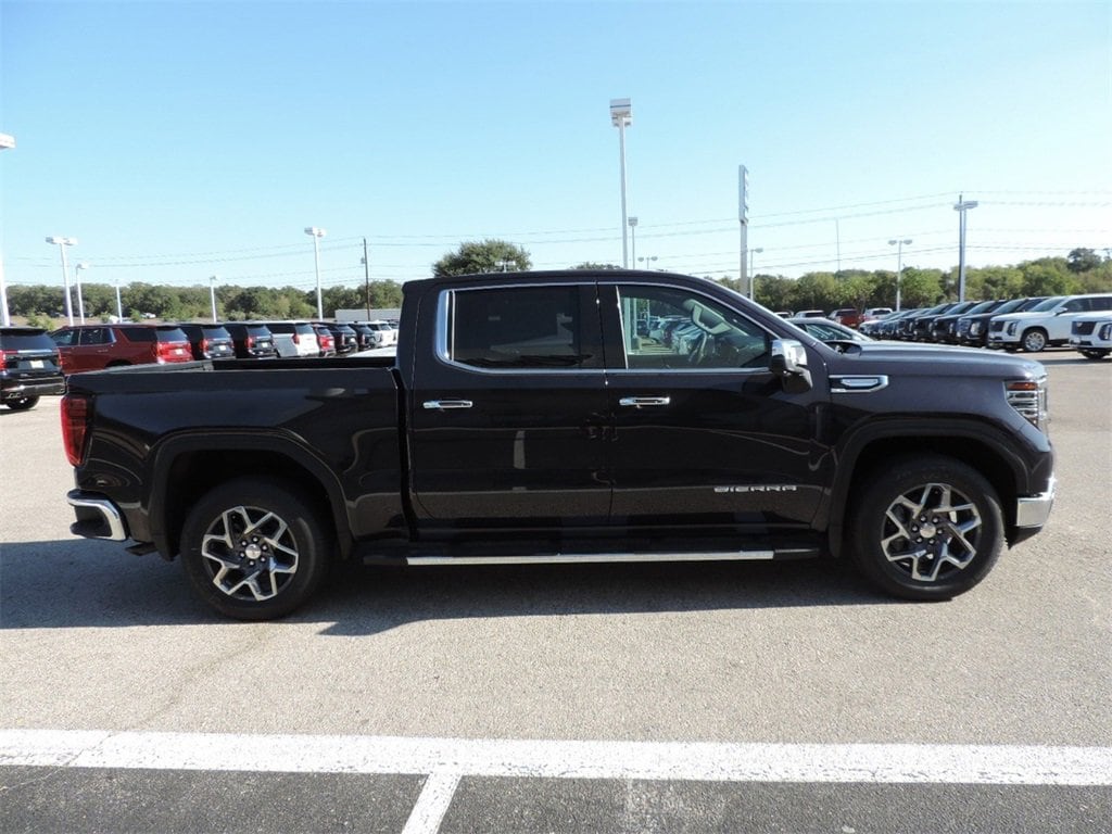 New 2026 GMC Sierra 1500 SLT Truck
