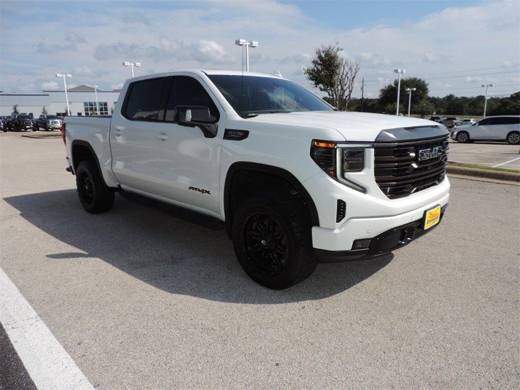 2023 Gmc Sierra 1500 AT4X photo 3