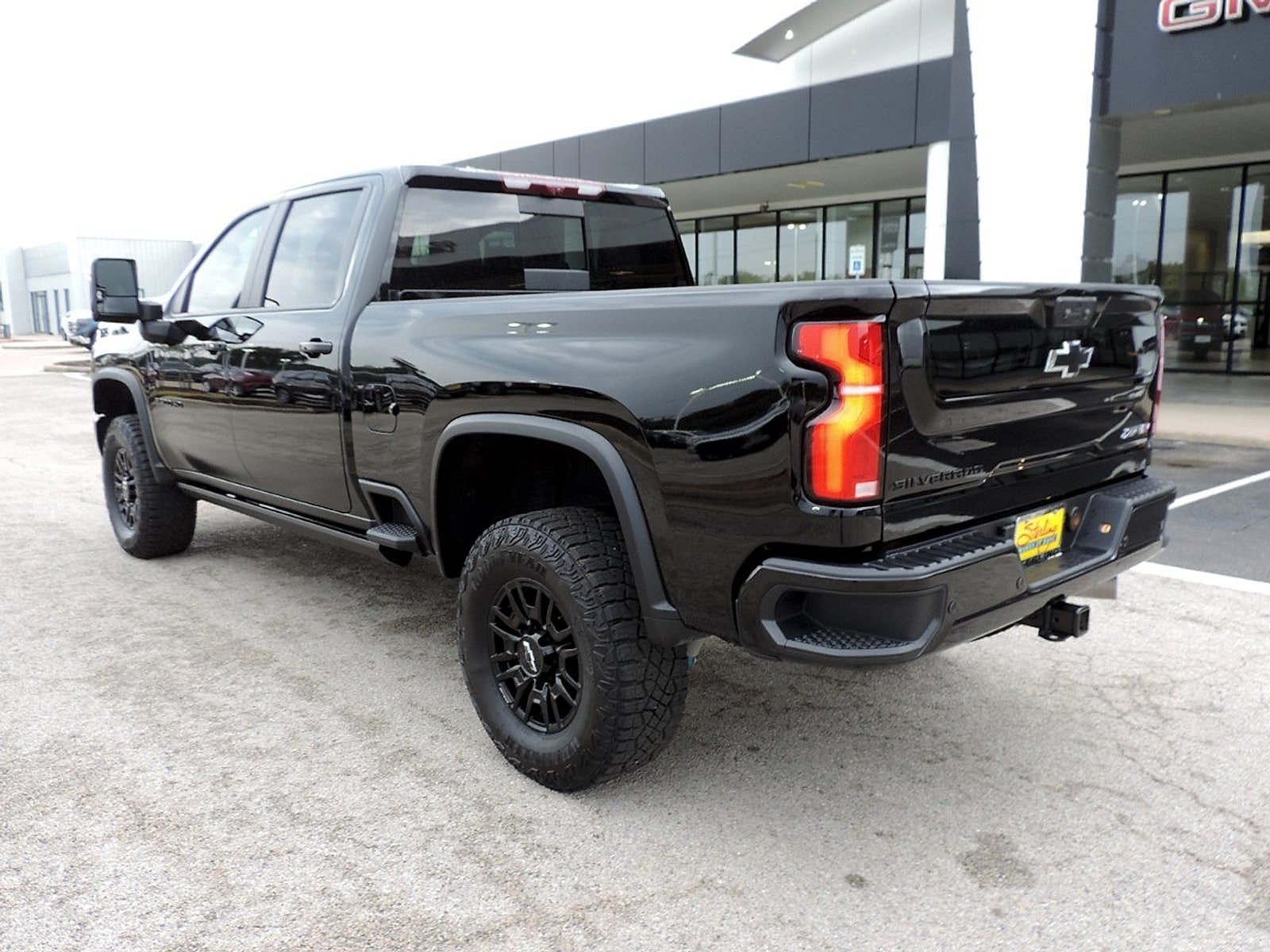 2026 Chevrolet Silverado 2500HD ZR2 - Photo 7