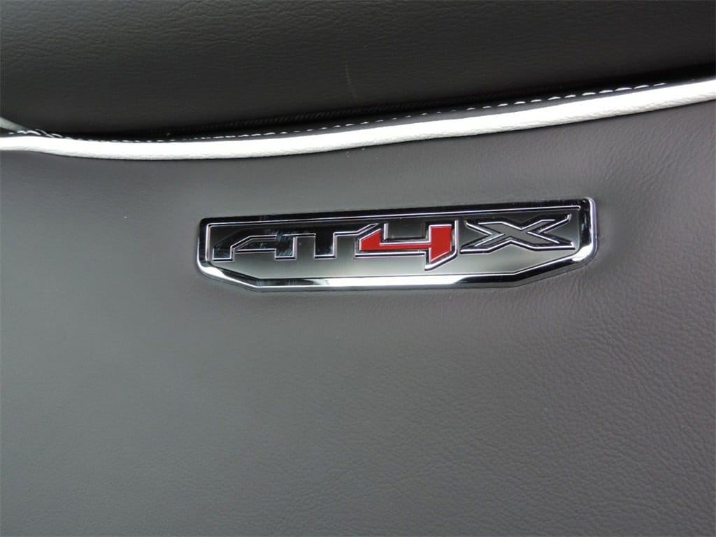 2026 GMC Sierra 1500 AT4X - Photo 23