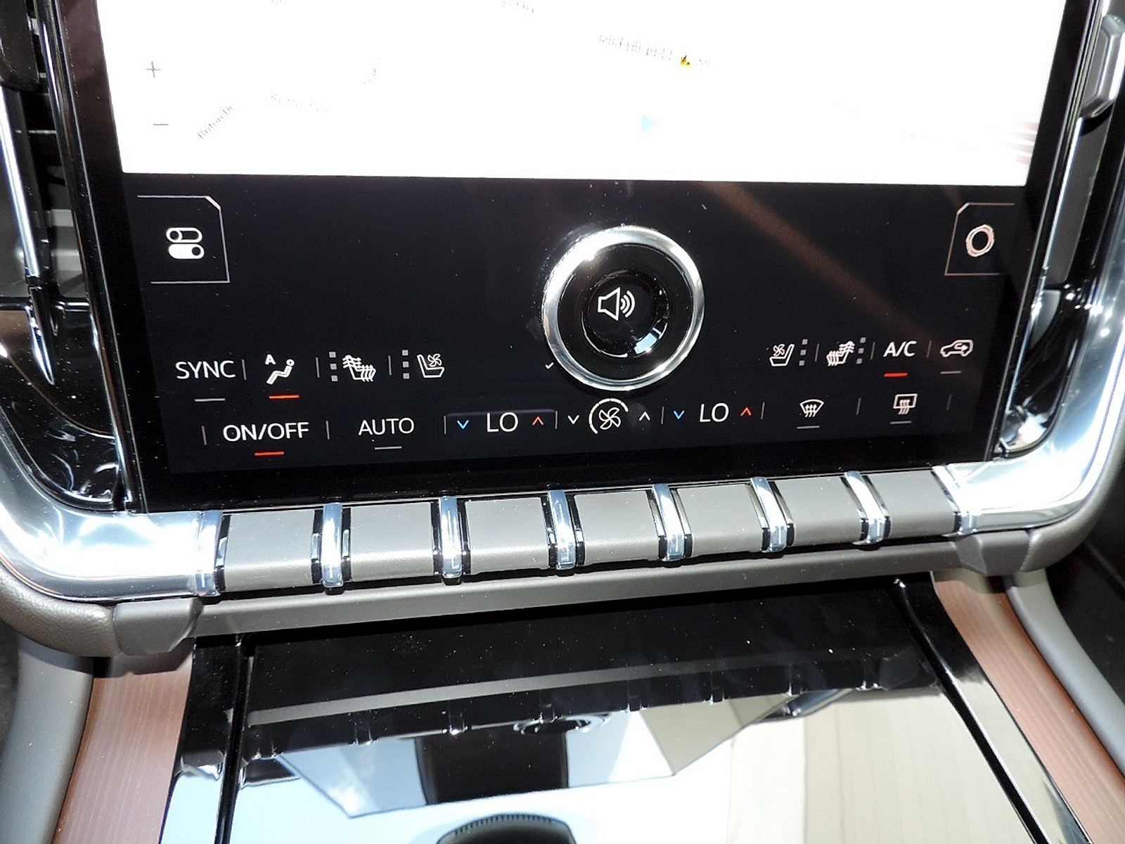 2026 GMC Yukon XL Denali - Photo 26