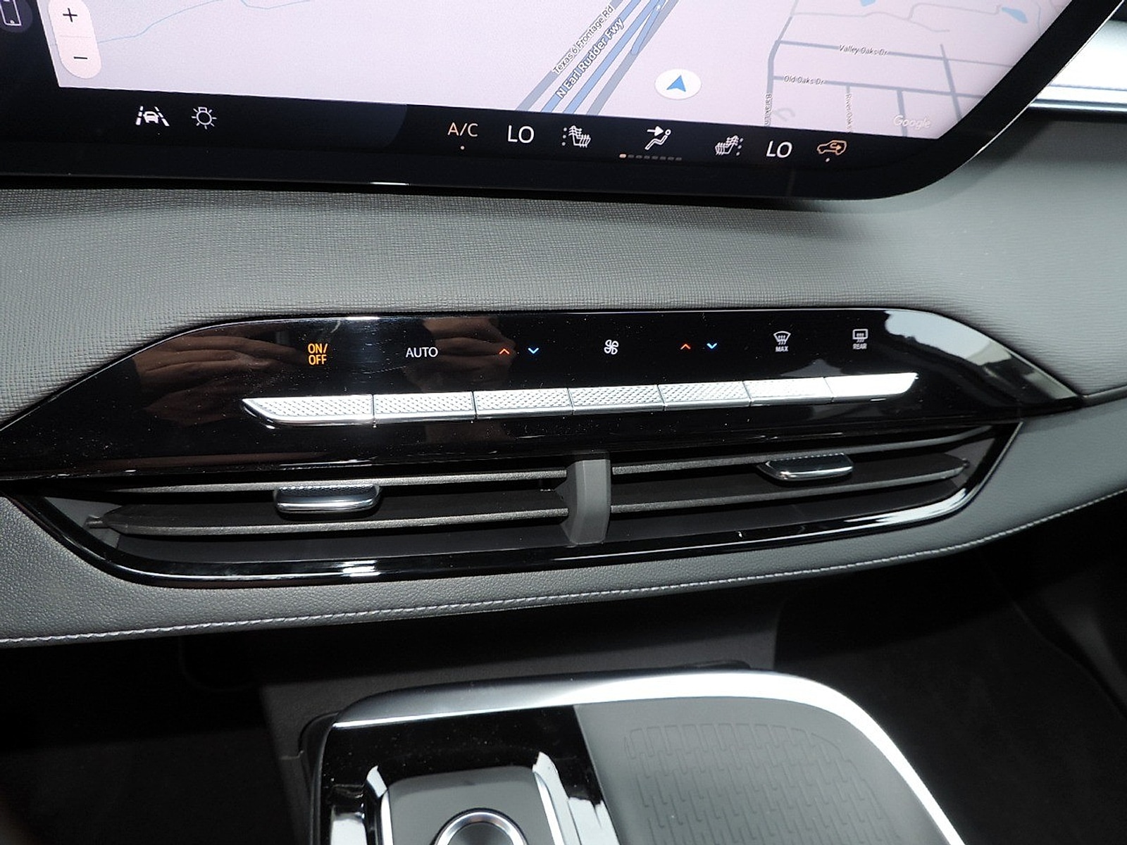 2026 Buick Enclave Sport Touring - Photo 22