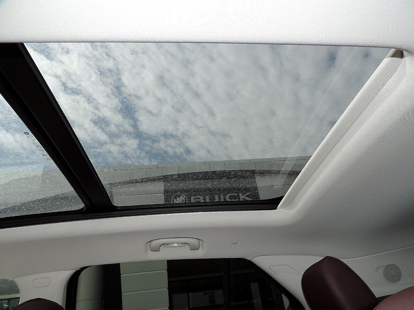 2026 Buick Envision Sport Touring - Photo 11