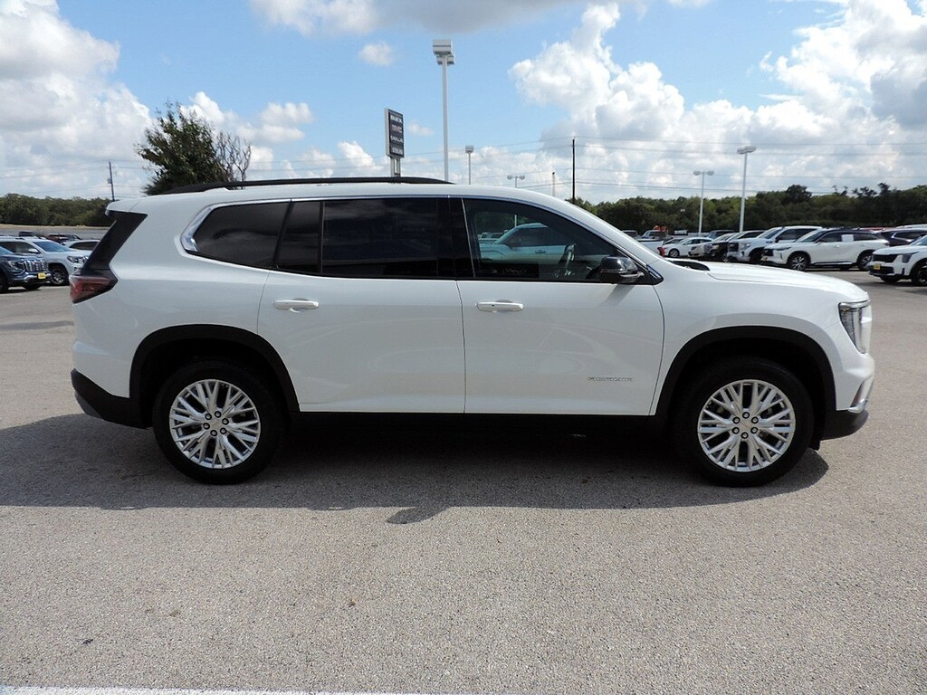 Used 2026 GMC Acadia Elevation SUV