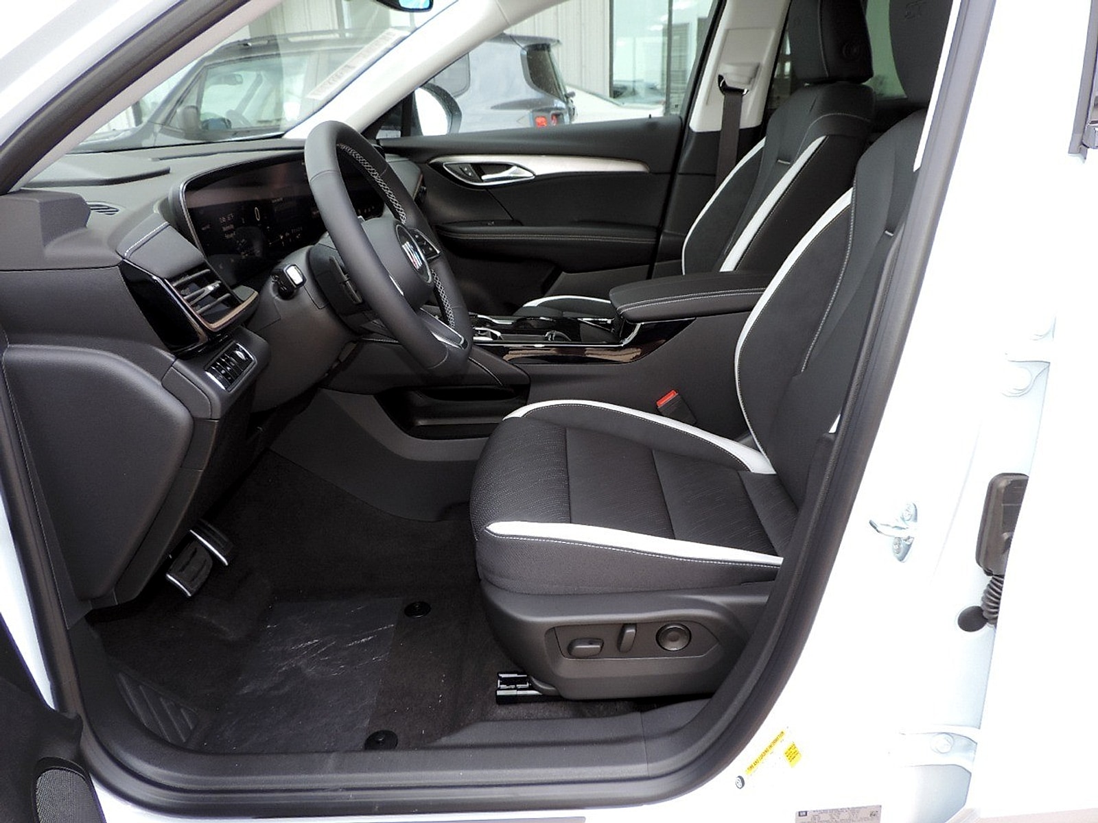2026 Buick Envision Sport Touring - Photo 16
