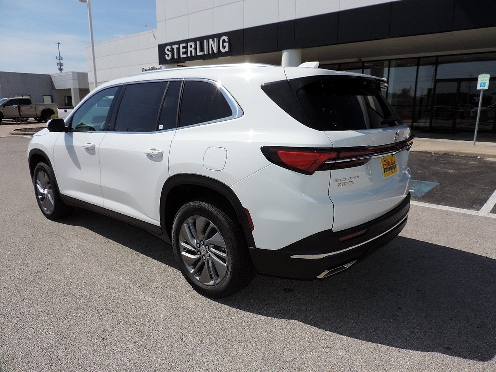 2027 Buick Enclave Preferred - Photo 7