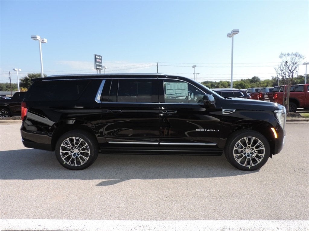 New 2026 GMC Yukon XL Denali SUV