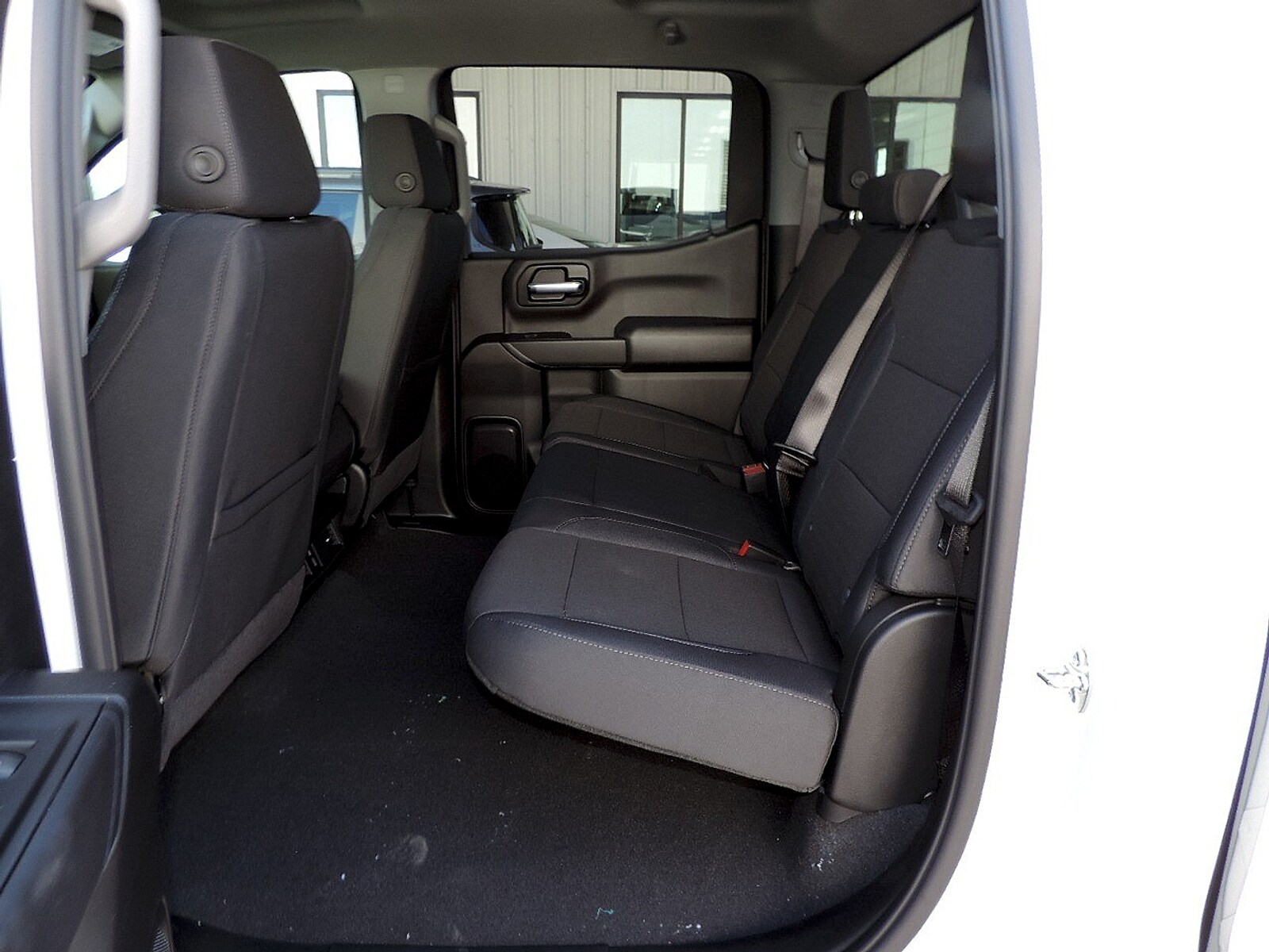 2026 GMC Sierra 1500 Pro - Photo 18