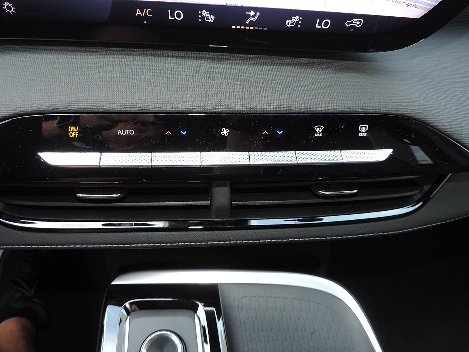 2026 Buick Enclave Sport Touring - Photo 20